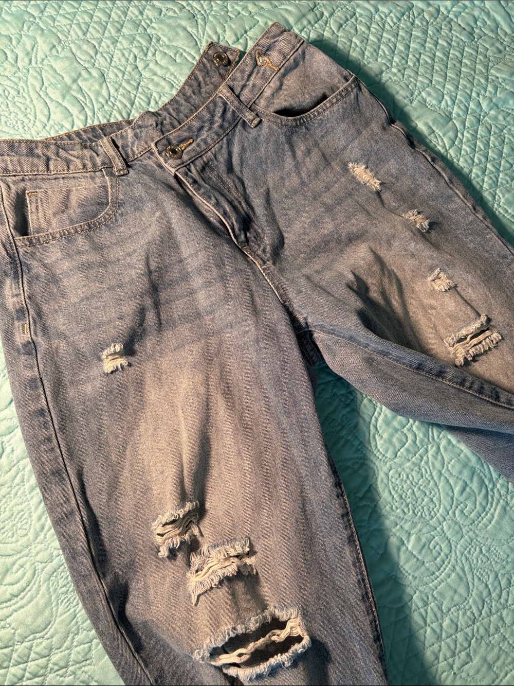 SHEIN Size 28 Light Wash Distressed High Waist Mom Jeans Ripped Denim